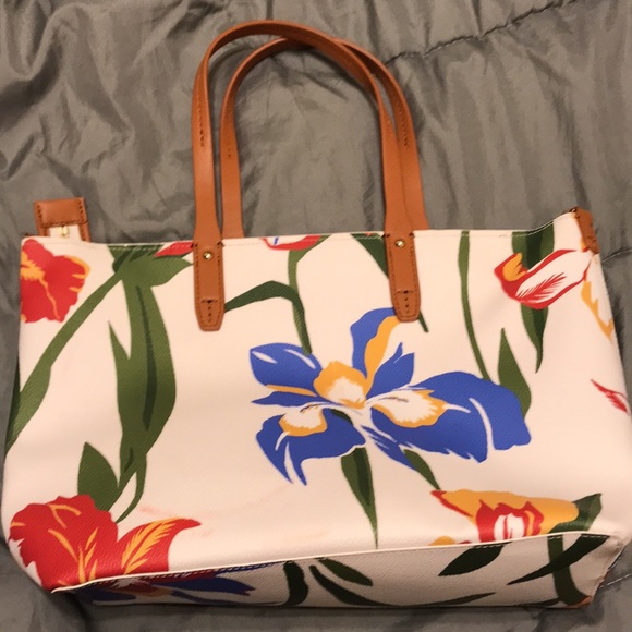 TORY BURCH FLORAL PRINT PATTERN WITH STRAP LIGHT CREAM